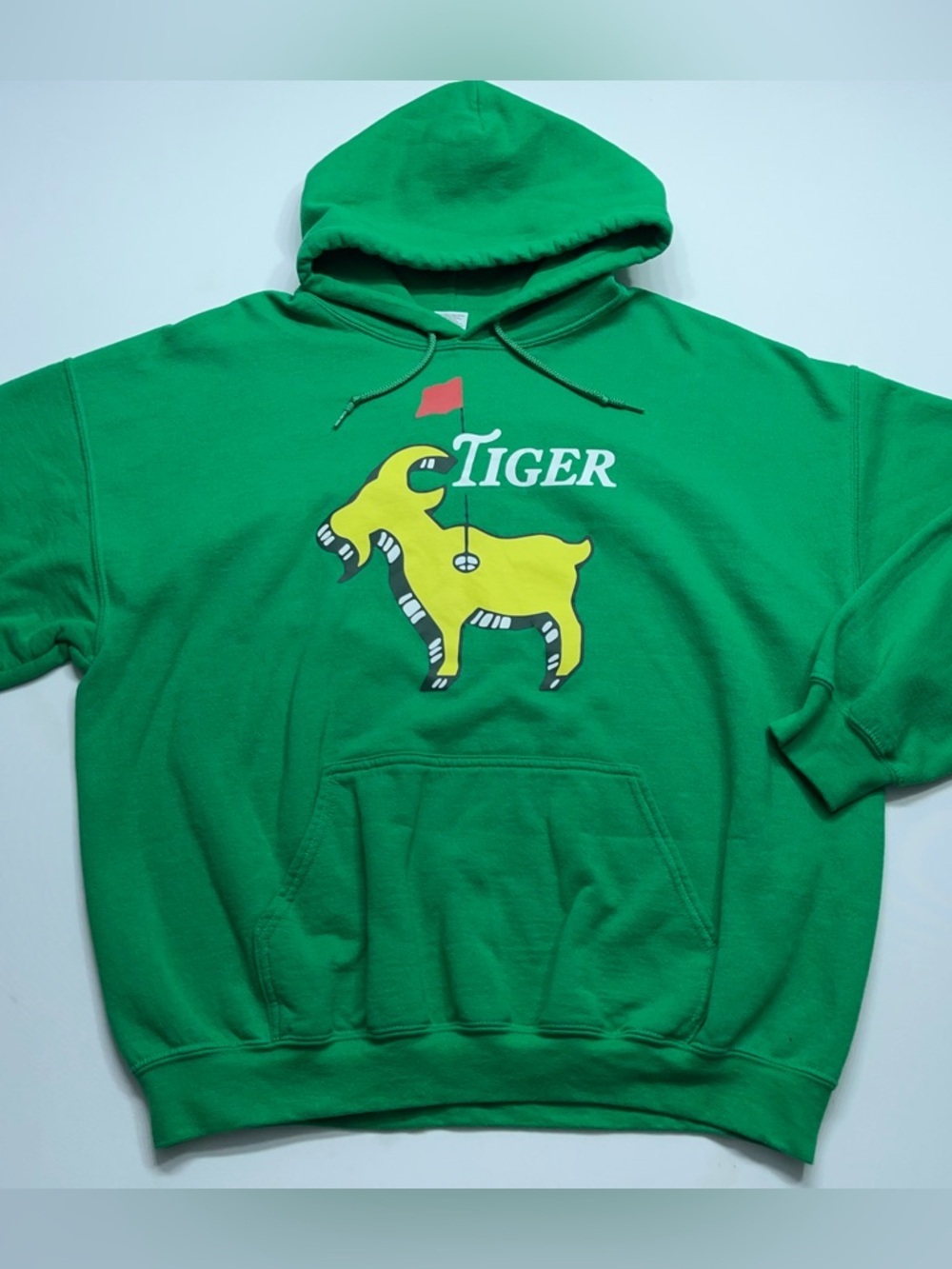 Tiger Woods Masters Golf Hoodie Mens XL “The Goat” Augusta National Green Gildan